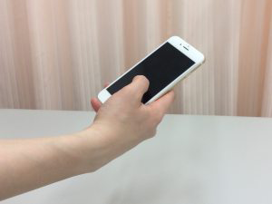 スマートフォンの使いすぎに注意！【札幌市西区二十四軒てて整骨院】